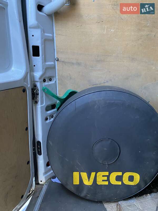 Седан Iveco Daily 2009 в Києві
