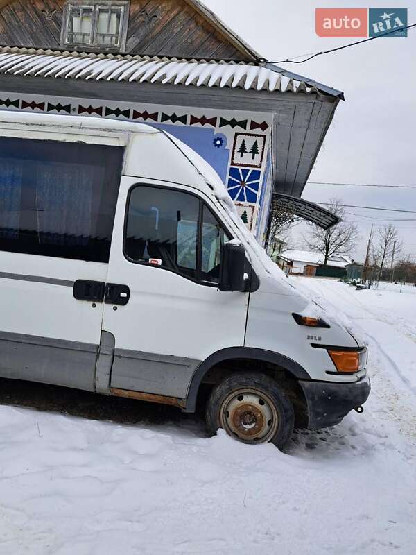 Другие автобусы Iveco Daily 2001 в Косове