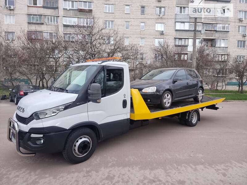 Евакуатор Iveco Daily 2015 в Борисполі