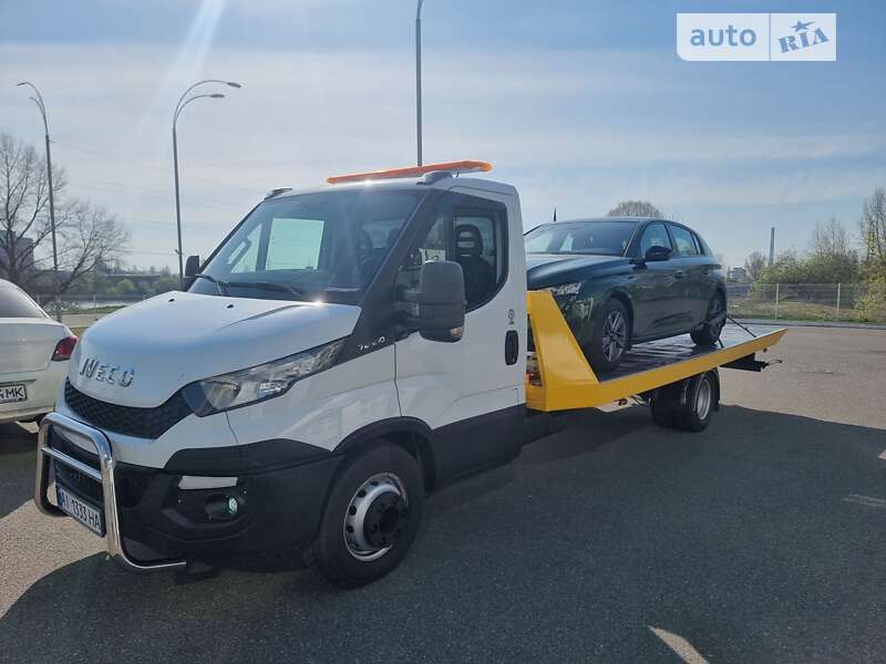 Евакуатор Iveco Daily 2015 в Борисполі