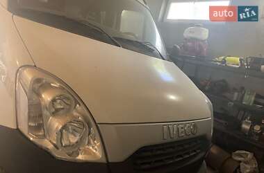 Мінівен Iveco Daily 2013 в 