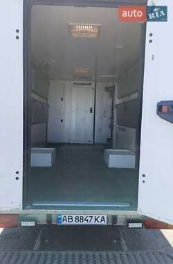 Вантажний фургон Iveco Daily 2005 в 