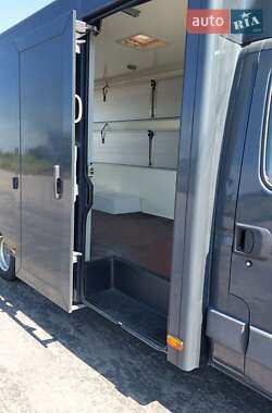 Вантажний фургон Iveco Daily 2005 в 