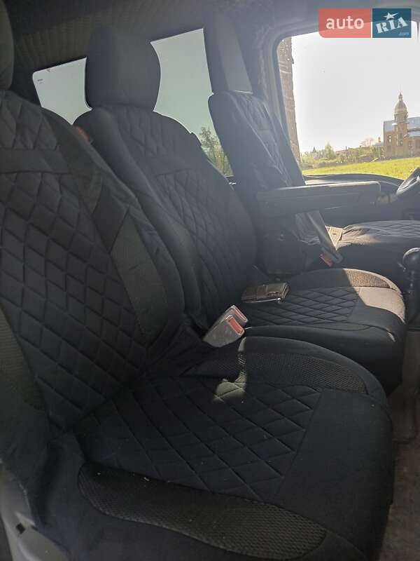 Микроавтобус Iveco Daily 2000 в Болехове