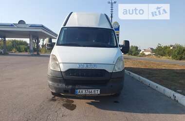 Вантажний фургон Iveco Daily 2012 в Ізюмі