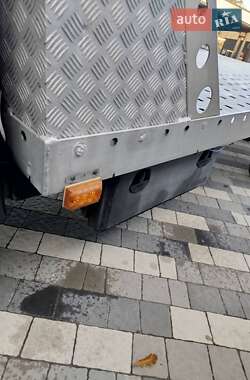 Эвакуатор Iveco Daily 2011 в 