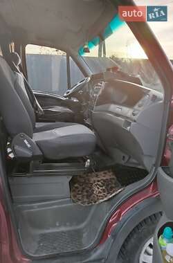 Эвакуатор Iveco Daily 2011 в 