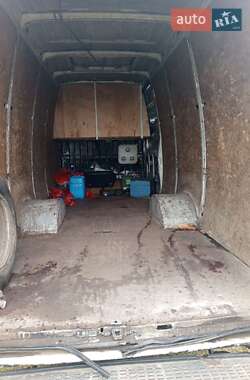 Грузовой фургон Iveco Daily 2004 в 