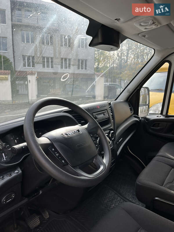 Грузовой фургон Iveco Daily 2016 в Львове