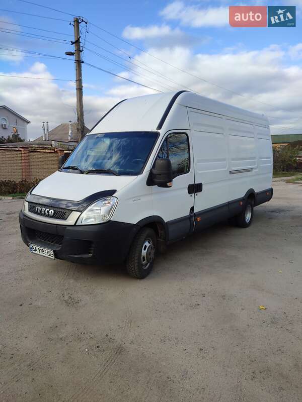 Вантажний фургон Iveco Daily 2011 в Запоріжжі