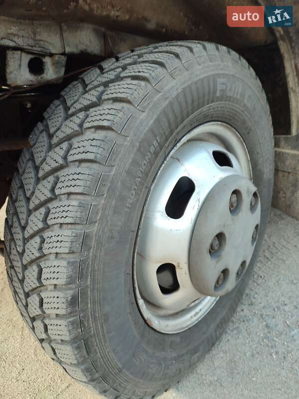 Вантажний фургон Iveco Daily 2011 в Запоріжжі