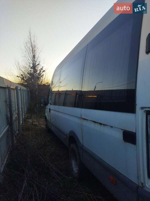 Микроавтобус Iveco Daily 2002 в Виннице фото 3 Микроавтобус Iveco Daily 2002 в Виннице