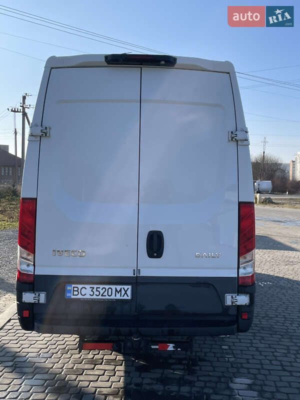 Грузовой фургон Iveco Daily 2017 в Винниках
