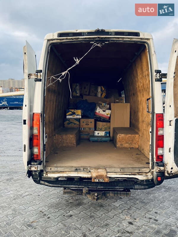 Грузовой фургон Iveco Daily 2007 в Одессе