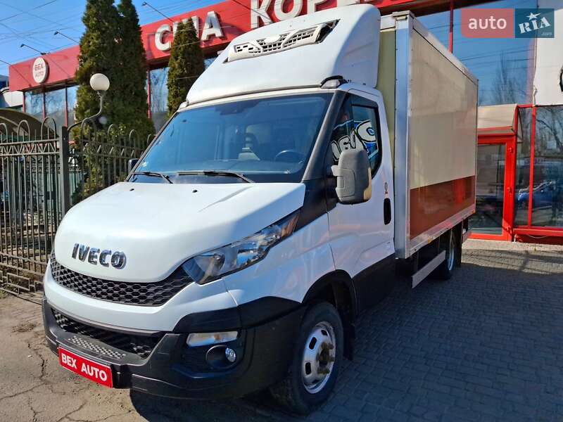 Грузовой фургон Iveco Daily 2015 в 