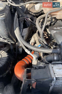 Вантажний фургон Iveco Daily 2005 в 
