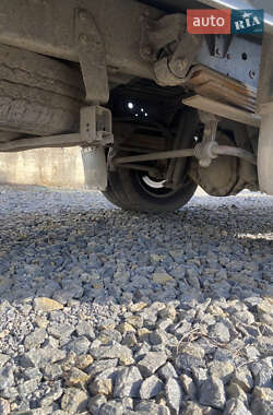 Вантажний фургон Iveco Daily 2005 в 