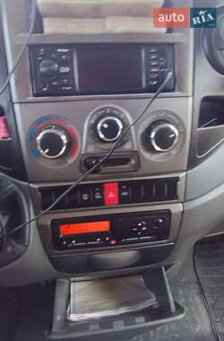 Грузовой фургон Iveco Daily 2013 в 