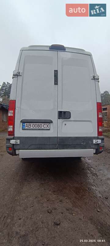 Вантажний фургон Iveco Daily 2013 в Калинівці