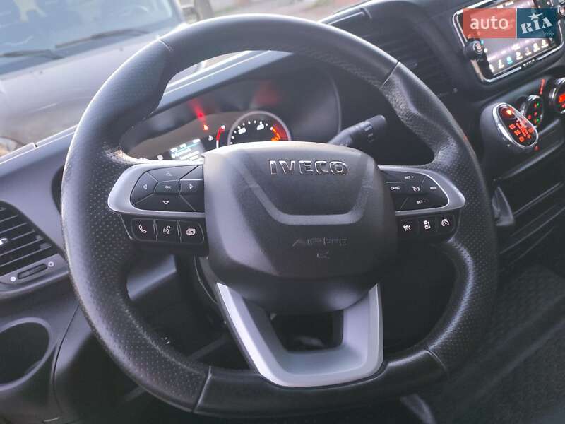 Грузовой фургон Iveco Daily 2021 в Здолбунове
