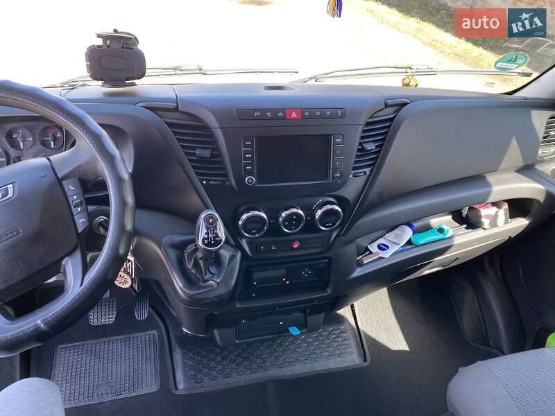 Грузовой фургон Iveco Daily 2016 в Любомле