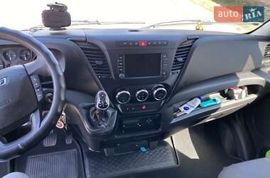 Вантажний фургон Iveco Daily 2016 в 