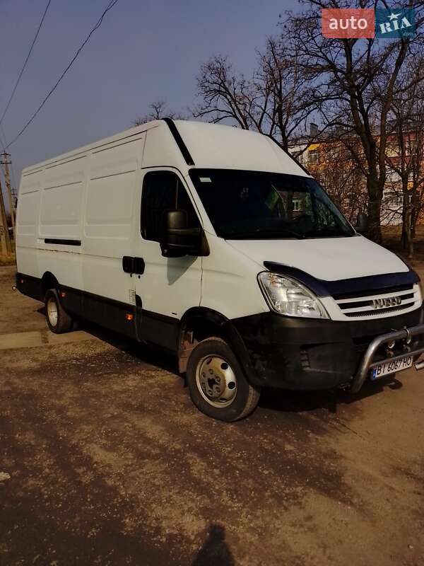 Грузовой фургон Iveco Daily 2006 в 