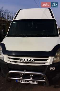 Грузовой фургон Iveco Daily 2006 в 