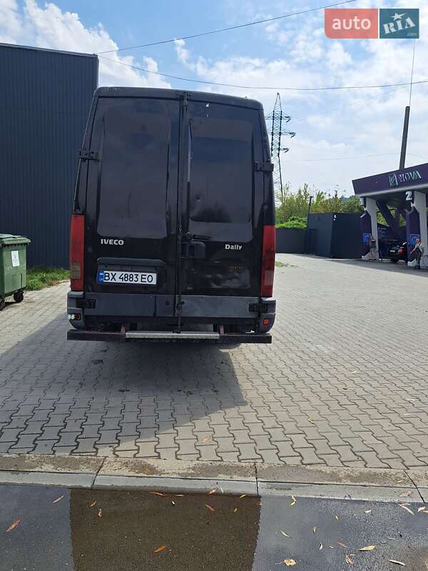 Автовоз Iveco Daily 2000 в Чернівцях