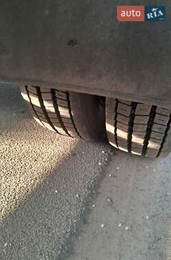 Грузовой фургон Iveco Daily 2006 в 