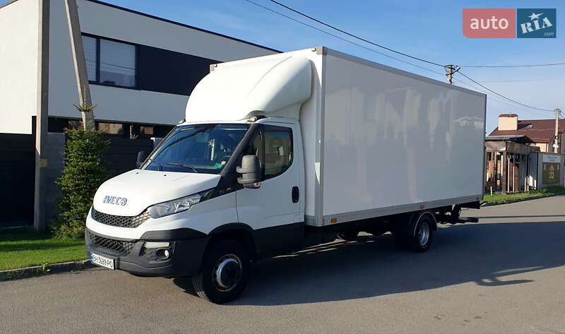 Грузовой фургон Iveco Daily 2015 в Киеве