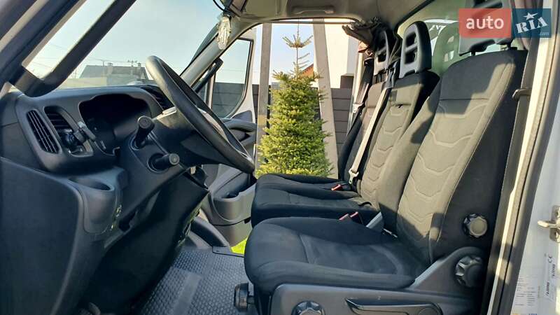 Грузовой фургон Iveco Daily 2015 в Киеве