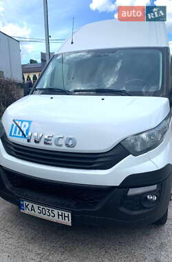Грузовой фургон Iveco Daily 2016 в 