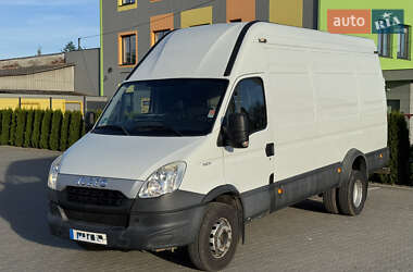 Грузовой фургон Iveco Daily 2013 в Самборе
