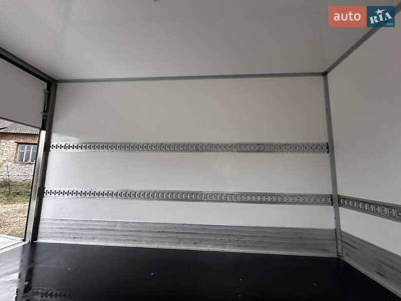 Вантажний фургон Iveco Daily 2019 в Тернополі