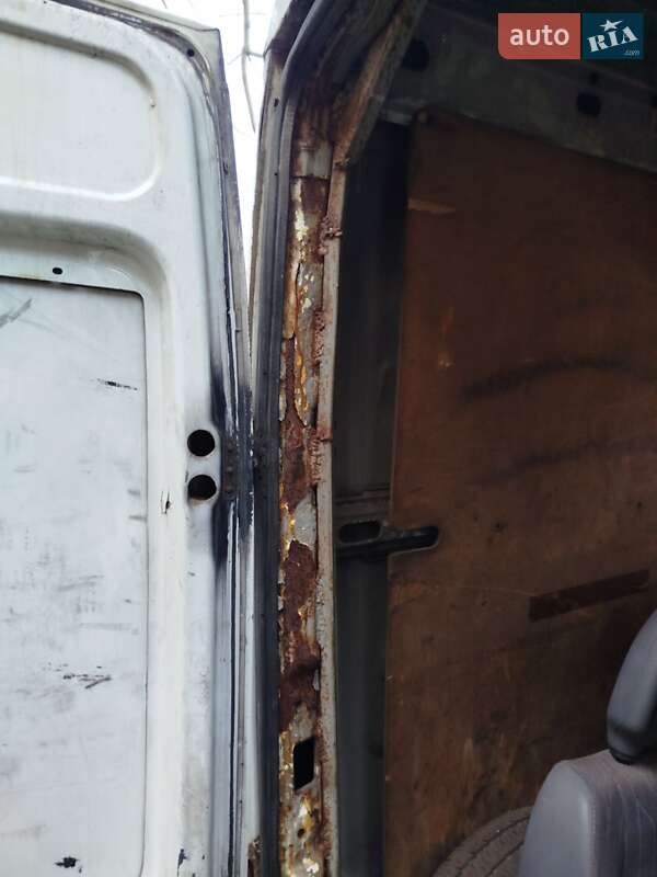 Вантажний фургон Iveco Daily 2005 в Одесі