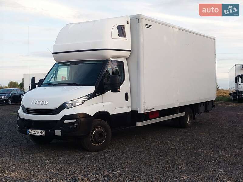 Грузовой фургон Iveco Daily 2017 в 