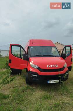 Грузовой фургон Iveco Daily 2016 в 