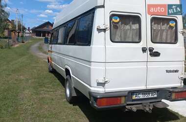 Минивэн Iveco Daily 1997 в 