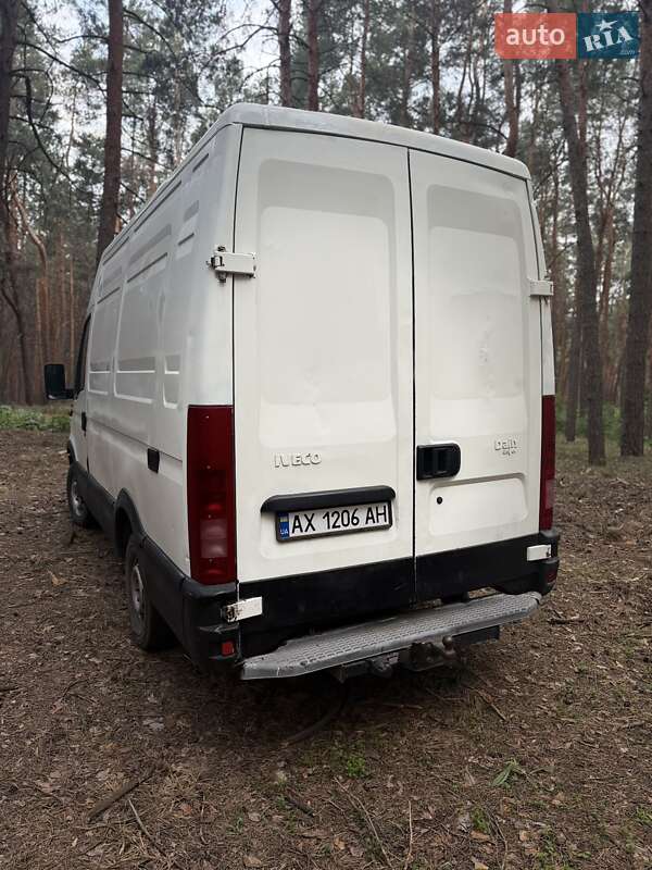 Грузовой фургон Iveco Daily 2002 в Высоком