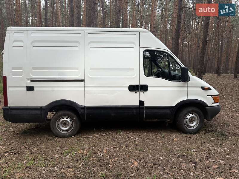 Грузовой фургон Iveco Daily 2002 в Высоком