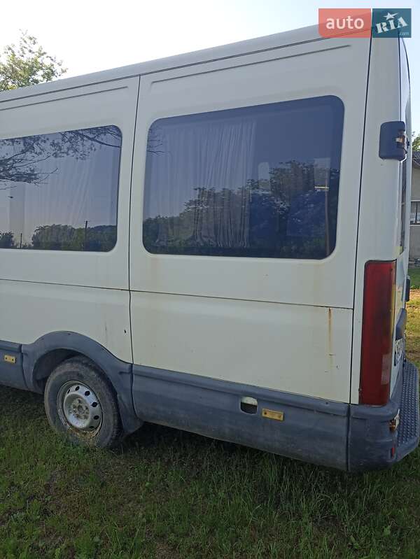 Інші автобуси Iveco Daily 2002 в Чернівцях