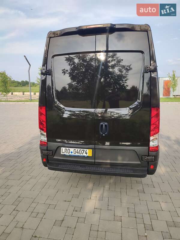 Грузовой фургон Iveco Daily 2021 в Здолбунове