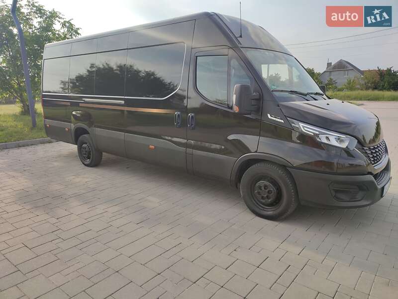 Грузовой фургон Iveco Daily 2021 в Здолбунове