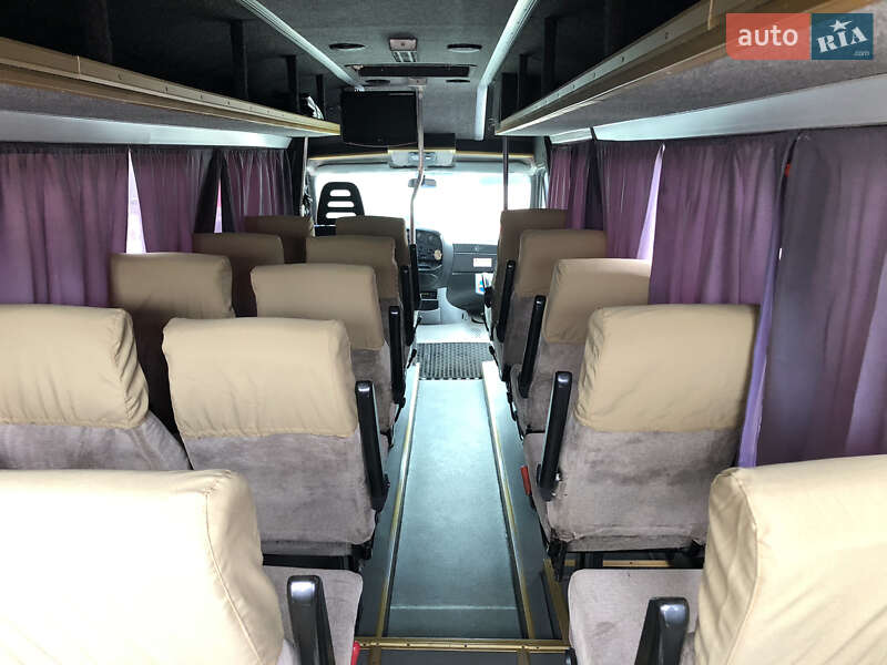 Микроавтобус Iveco Daily 2003 в Кременчуге