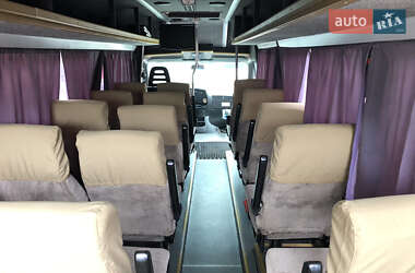 Микроавтобус Iveco Daily 2003 в 