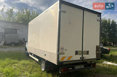 Грузовой фургон Iveco Daily 2006 в 
