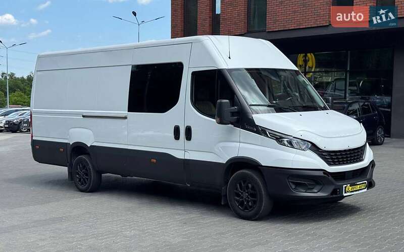 Микроавтобус Iveco Daily 2020 в Черновцах