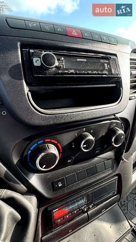 Автовоз Iveco Daily 2016 в Львові