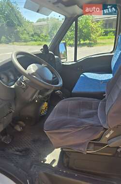 Грузовой фургон Iveco Daily 1999 в 